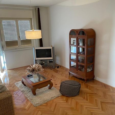 ザダルApartman Robertアパートメント エクステリア 写真
