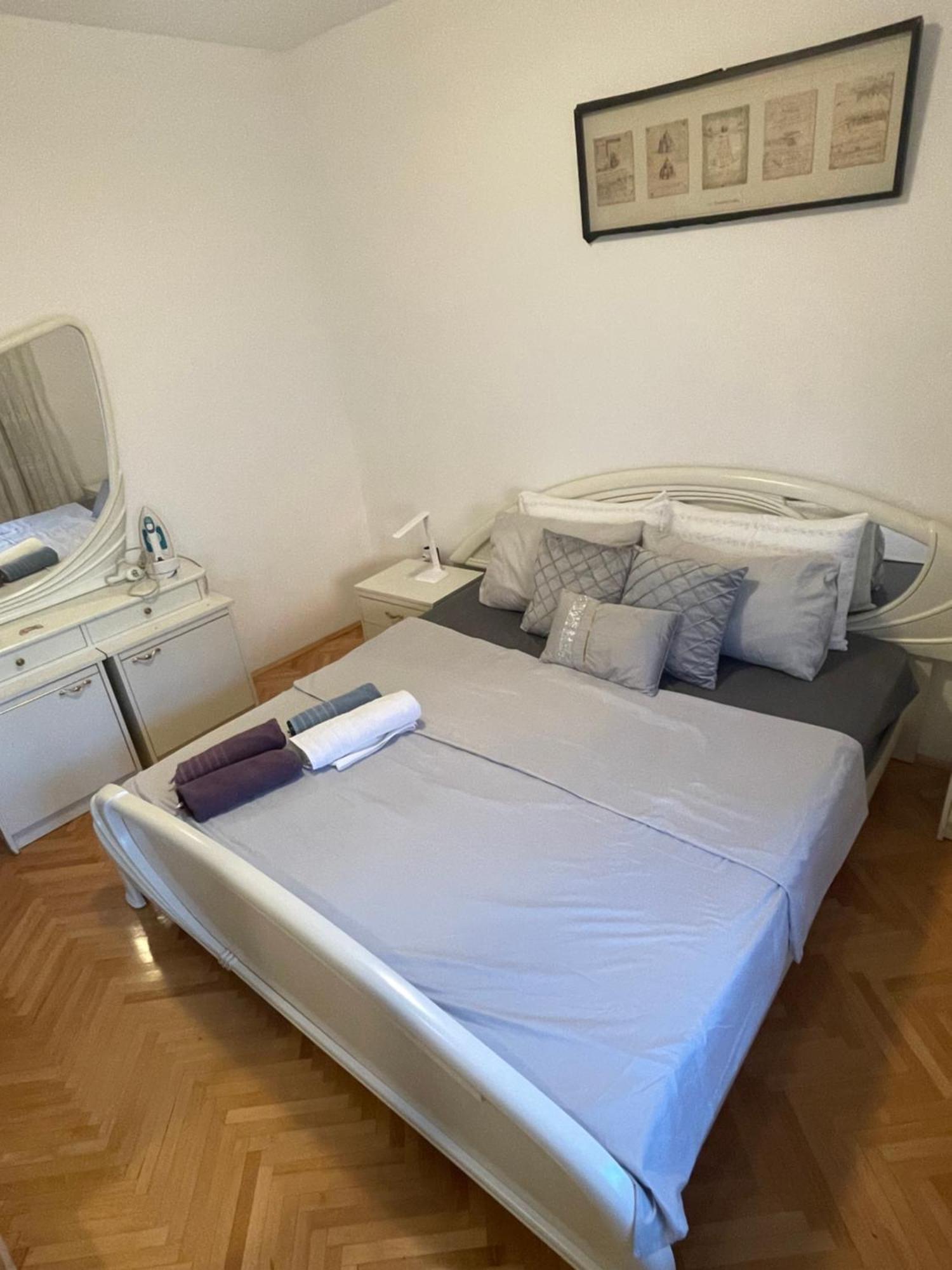 ザダルApartman Robertアパートメント エクステリア 写真